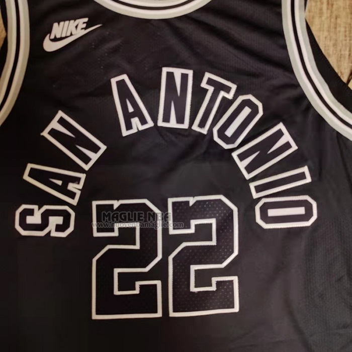Maglia
 Malaki Branham NO 22 San Antonio Spurs Classic Autentico
 2022-23 Nero
